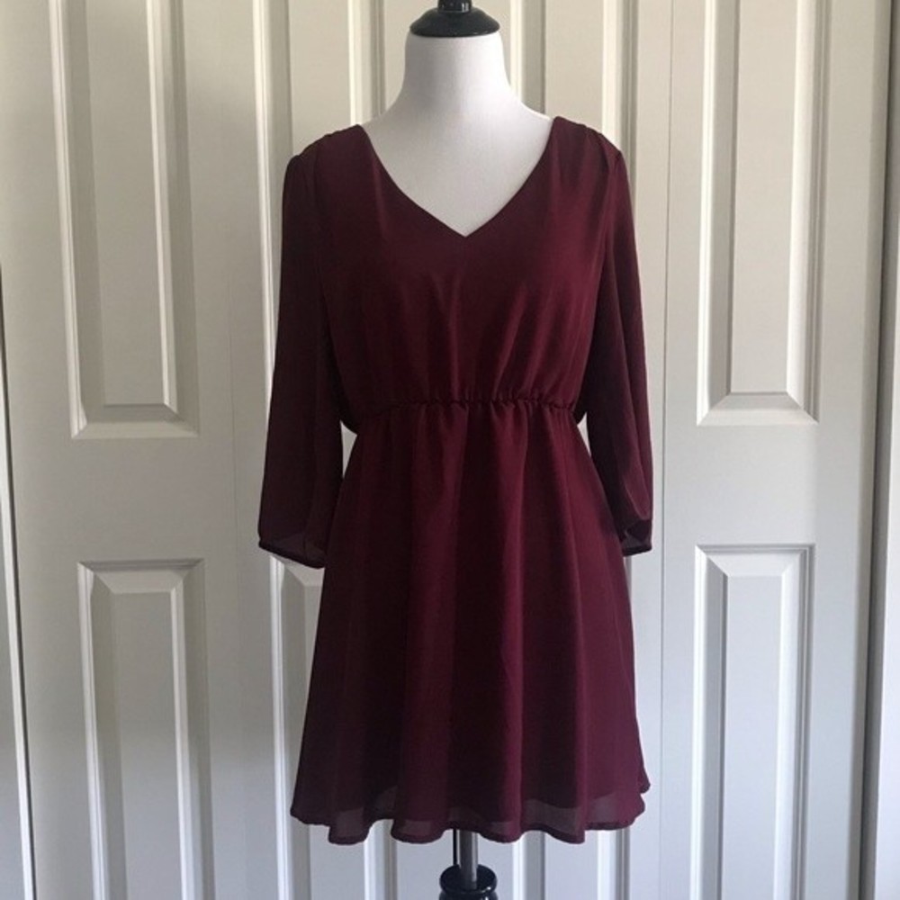 Forever 21 Burgundy Red V-neck Empire Waist Dress - Size Medium - Picture 5 of 5